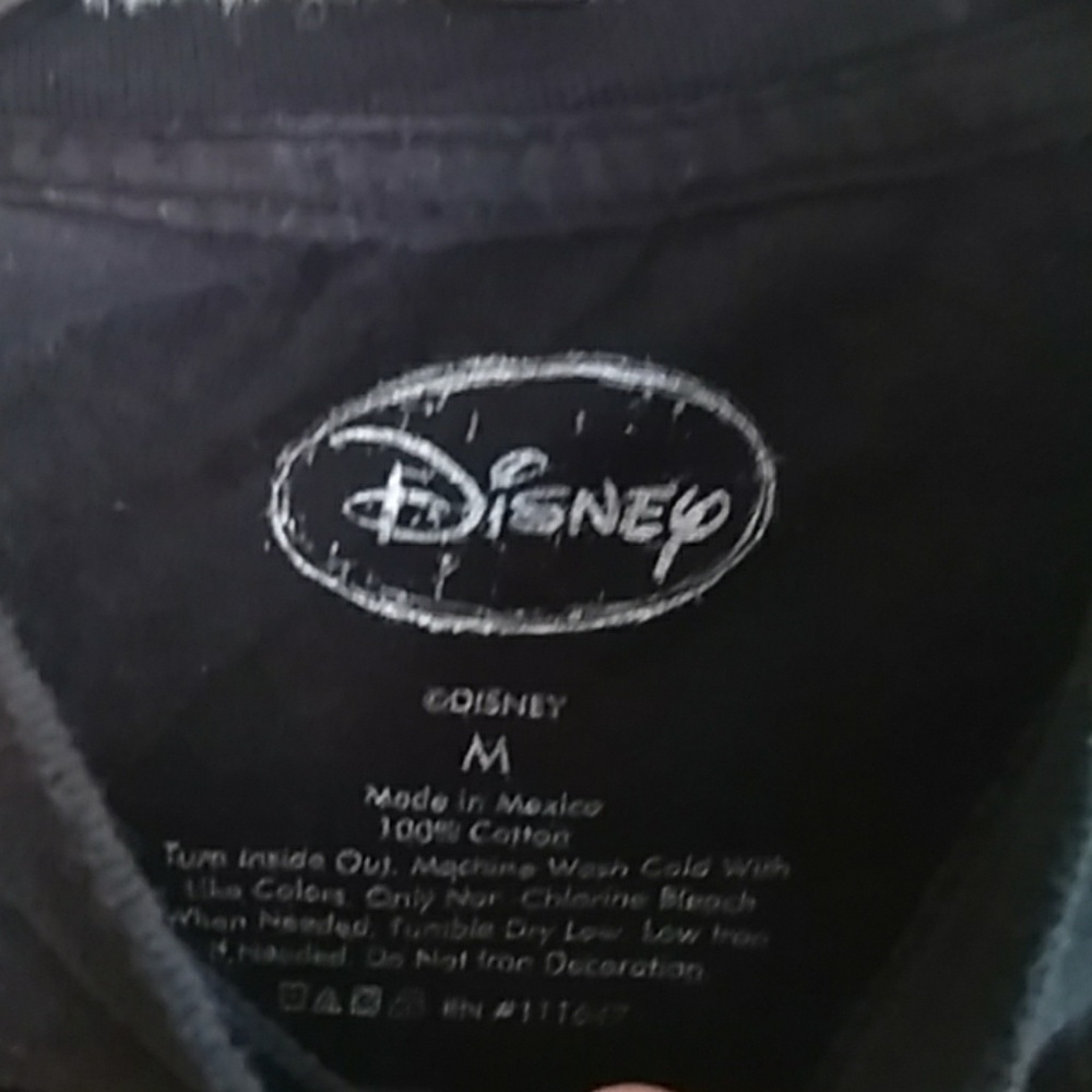 Disney shirt - Picture 4 of 4